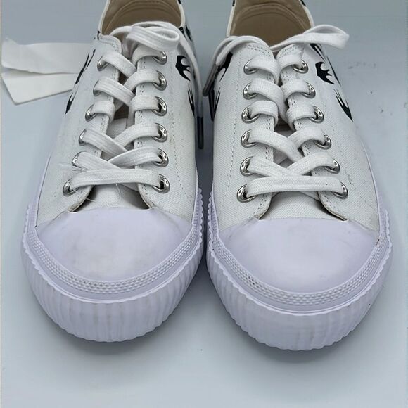 NWT McQ White Swallow Swarm Trainer Size 38 Unisex - Picture 10 of 13